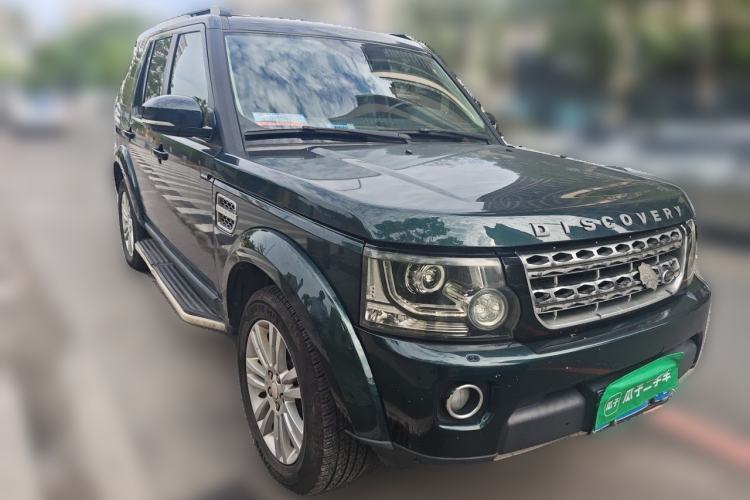 Used Land Rover Discovery 2014 3.0 SDV6 HSE Diesel Edition Front Right 45 Deg
