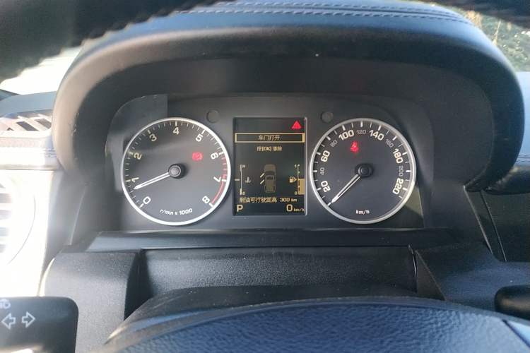 Used Land Rover Discovery 2014 3.0 SC V6 SE Instrument Cluster