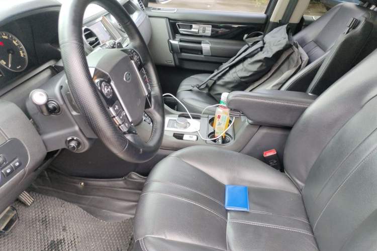 Used Land Rover Discovery 2014 3.0 SC V6 XXV Edition Left Front Seat