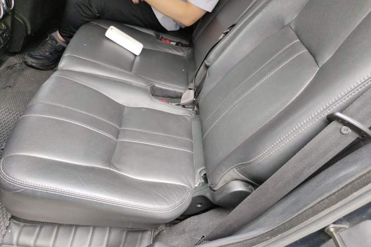 Used Land Rover Discovery 2014 3.0 SC V6 XXV Edition Left Rear Seat