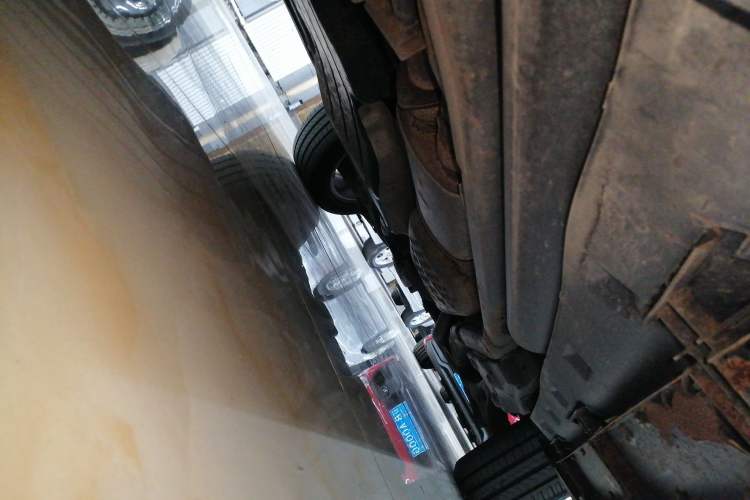 Used Land Rover Discovery 2014 3.0 SC V6 SE Left Side Sill