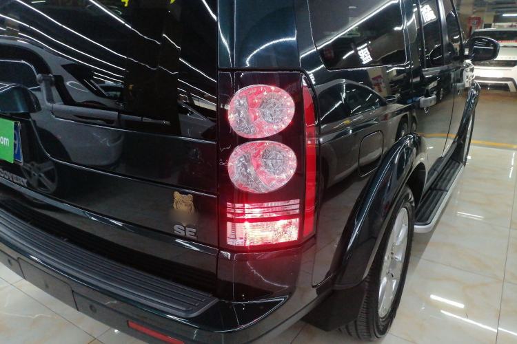 Used Land Rover Discovery 2014 3.0 SC V6 SE Right Rear Taillight