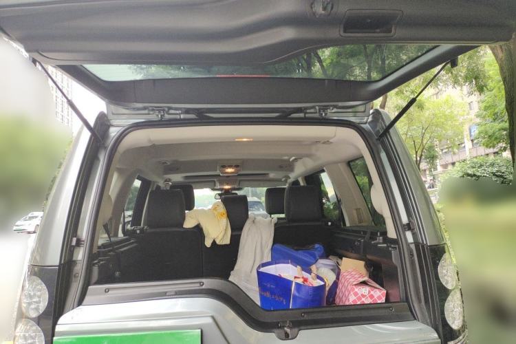 Used Land Rover Discovery 2014 3.0 SC V6 HSE Trunk