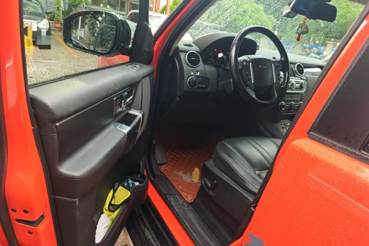 Used Land Rover Discovery 2014 3.0 SC V6 SE Driver Seat