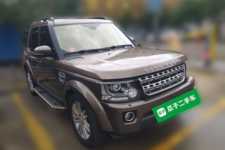 Used Land Rover Discovery 2014 3.0 SDV6 HSE Diesel Edition Front Right 45 Deg
