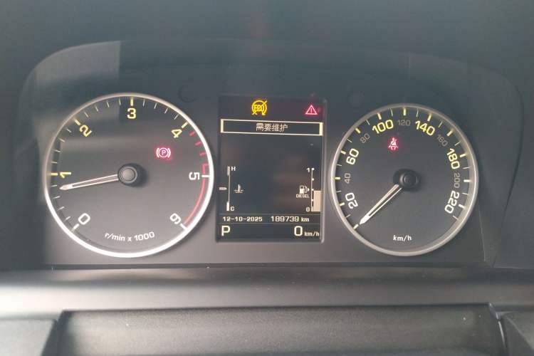 Used Land Rover Discovery 2014 3.0 SDV6 HSE Diesel Edition Instrument Cluster