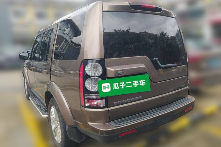 Used Land Rover Discovery 2014 3.0 SDV6 HSE Diesel Edition Rear Left 45 Deg