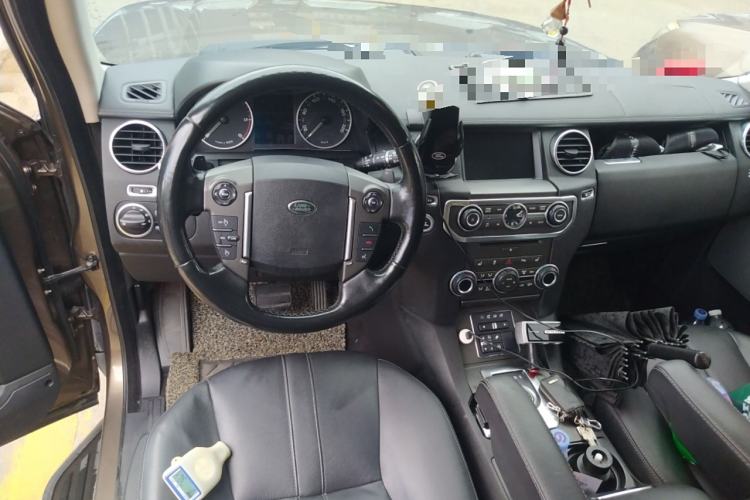 Used Land Rover Discovery 2014 3.0 SDV6 HSE Diesel Edition Steering Wheel