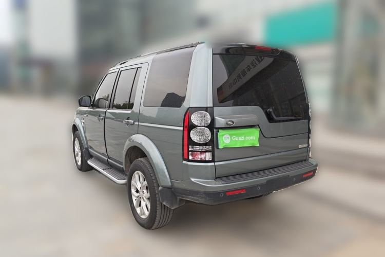 Used Land Rover Discovery 2014 3.0 SC V6 HSE Luxury Rear Left 45 Deg