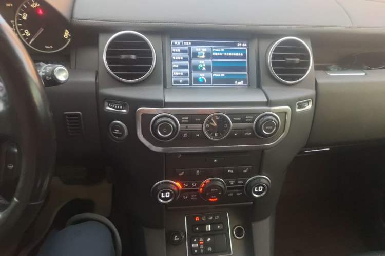 Used Land Rover Discovery  Audio And AC Panel