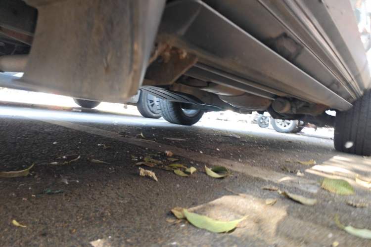 Used Land Rover Discovery 2014 3.0 SC V6 HSE Chassis Front Left