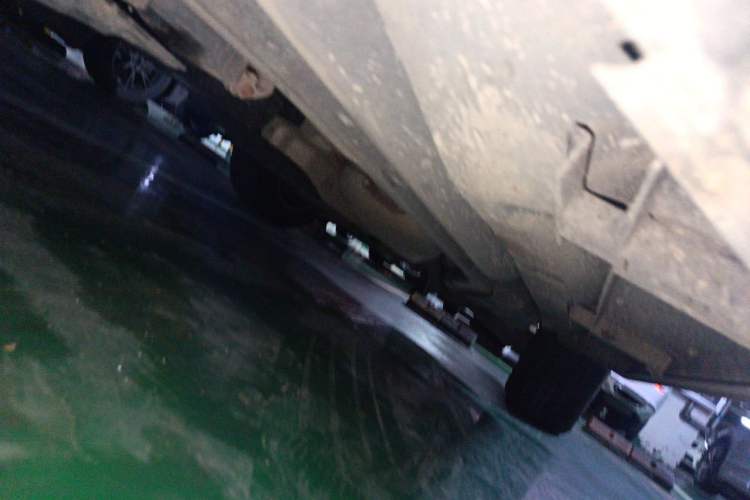 Used Land Rover Discovery 2014 3.0 SDV6 HSE Diesel Edition Chassis Front Left