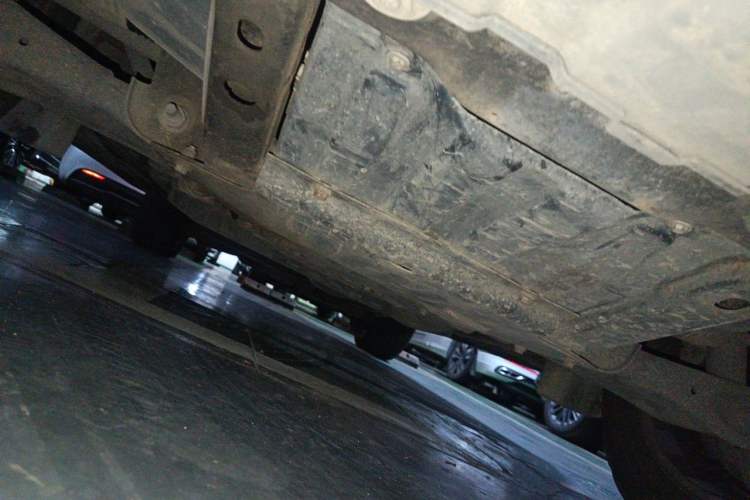 Used Land Rover Discovery 2014 3.0 SDV6 HSE Diesel Edition Chassis Front