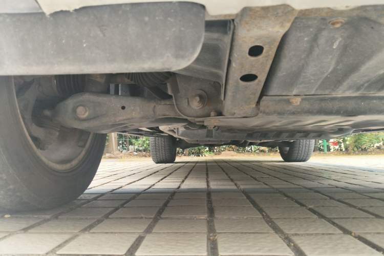 Used Land Rover Discovery 2014 3.0 SDV6 HSE Diesel Edition Chassis Front Right