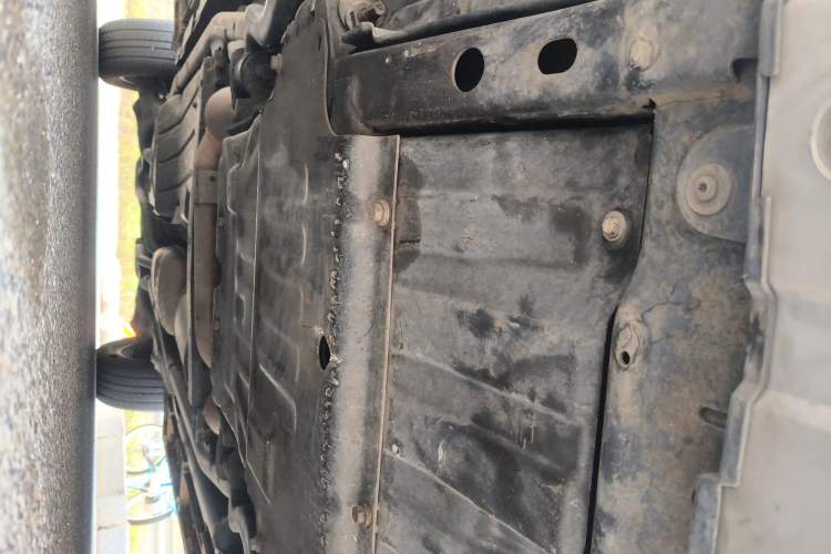 Used Land Rover Discovery 2014 3.0 SC V6 SE Chassis Front