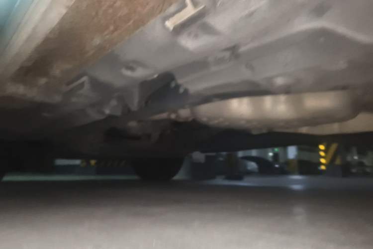 Used Land Rover Discovery 2014 3.0 SDV6 HSE Diesel Edition Chassis Rear Left