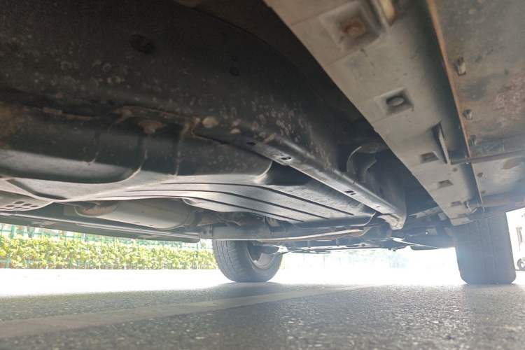Used Land Rover Discovery 2014 3.0 SC V6 SE Chassis Rear Right