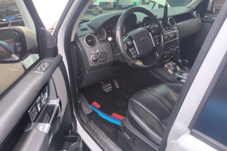 Used Land Rover Discovery 2014 3.0 SC V6 SE Driver Seat