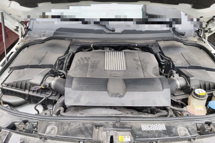 Used Land Rover Discovery 2014 3.0 SC V6 HSE Luxury Engine Bay