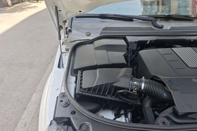 Used Land Rover Discovery 2014 3.0 SC V6 HSE Luxury Engine Bay Right