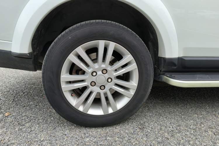 Used Land Rover Discovery 2014 3.0 SC V6 HSE Exterior 12