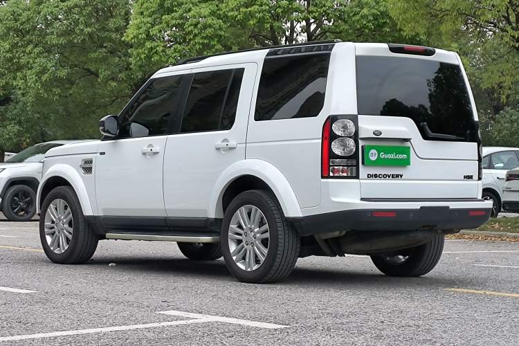 Used Land Rover Discovery 2014 3.0 SC V6 HSE Exterior 4