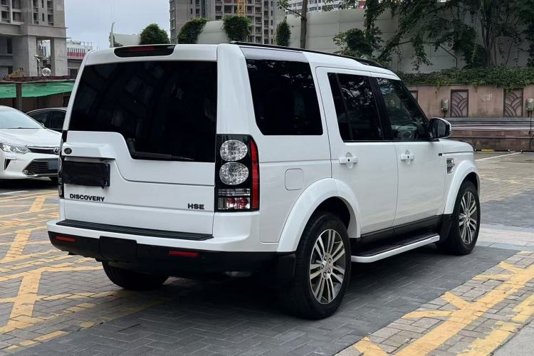 Used Land Rover Discovery 2014 3.0 SC V6 SE Exterior 5