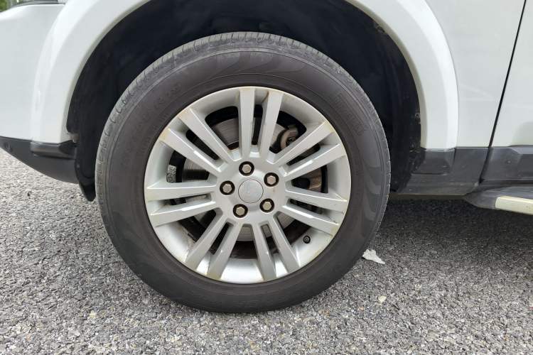 Used Land Rover Discovery 2014 3.0 SC V6 HSE Exterior 9