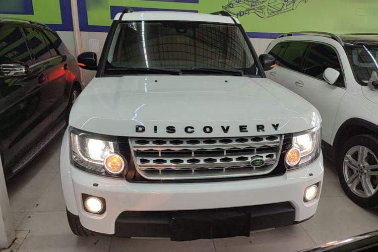 Used Land Rover Discovery 2014 3.0 SC V6 HSE Front