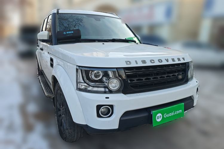 Used Land Rover Discovery 2014 3.0 SDV6 HSE Diesel Edition Front Right 45 Deg