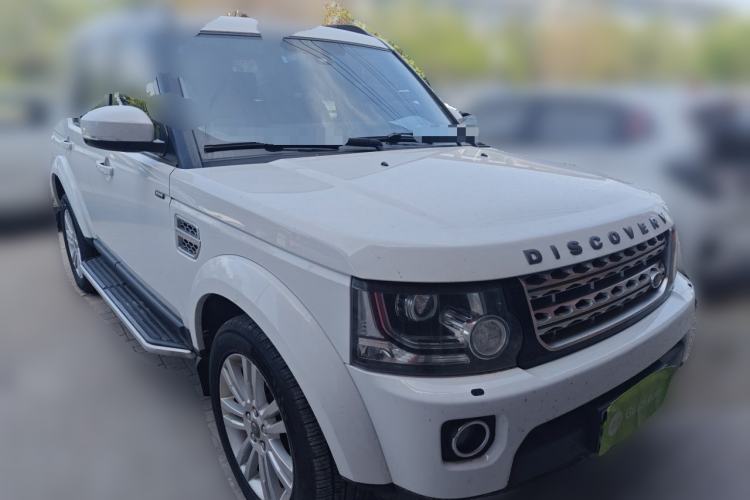 Used Land Rover Discovery 2014 3.0 SDV6 HSE Diesel Edition Front Right 45 Deg