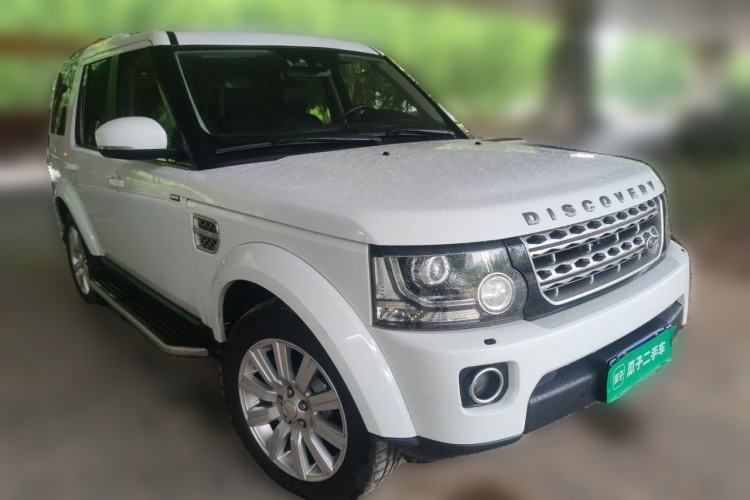 Used Land Rover Discovery 2014 3.0 SDV6 HSE Diesel Edition Front Right 45 Deg