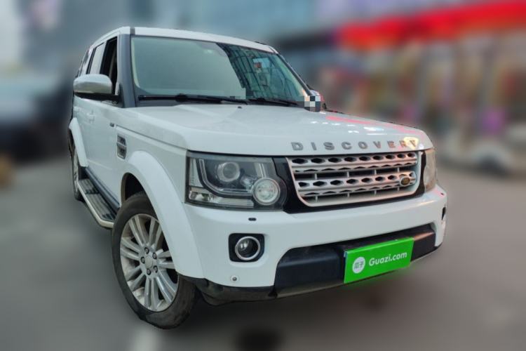 Used Land Rover Discovery 2014 3.0 SDV6 HSE Diesel Edition Front Right 45 Deg
