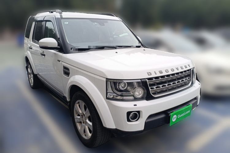 Used Land Rover Discovery 2014 3.0 SC V6 SE Front Right 45 Deg