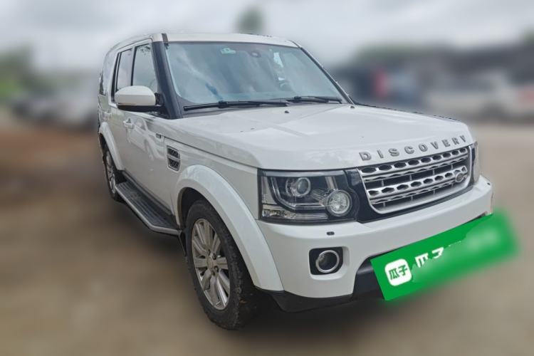 Used Land Rover Discovery 2014 3.0 SDV6 HSE Diesel Edition Front Right 45 Deg