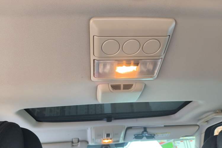Used Land Rover Discovery 2014 3.0 SC V6 SE Headliner