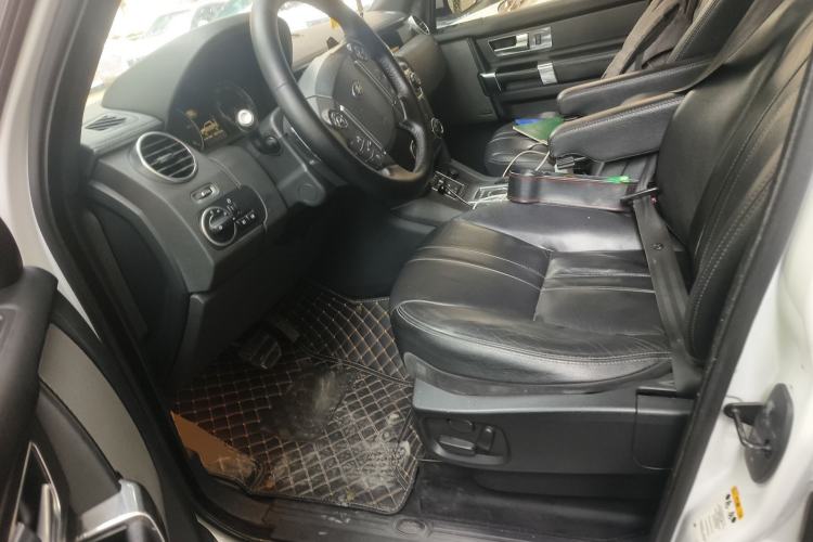 Used Land Rover Discovery 2014 3.0 SDV6 HSE Diesel Edition Left Front Seat