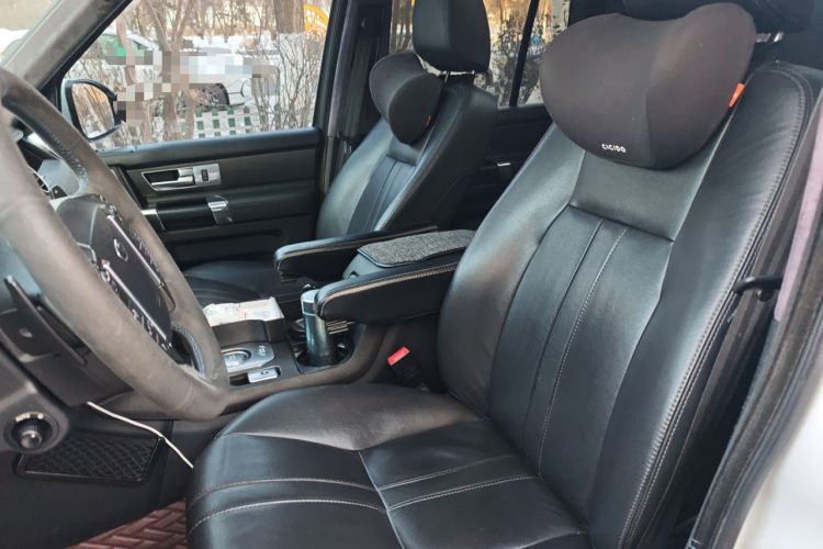 Used Land Rover Discovery 2014 3.0 SDV6 HSE Diesel Edition Left Front Seat