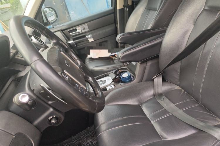 Used Land Rover Discovery 2014 3.0 SDV6 HSE Diesel Edition Left Front Seat