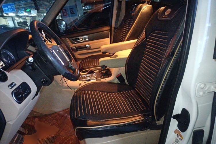 Used Land Rover Discovery 2014 3.0 SDV6 HSE Diesel Edition Left Front Seat