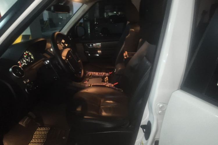Used Land Rover Discovery 2014 3.0 SDV6 HSE Diesel Edition Left Front Seat
