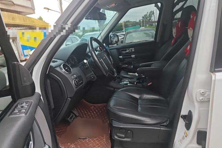 Used Land Rover Discovery 2014 3.0 SDV6 HSE Diesel Edition Left Front Seat