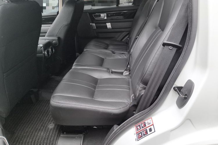 Used Land Rover Discovery 2014 3.0 SC V6 HSE Luxury Left Rear Seat