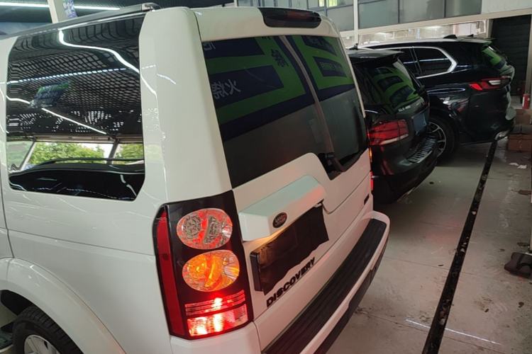 Used Land Rover Discovery 2014 3.0 SC V6 HSE Rear