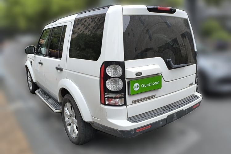 Used Land Rover Discovery 2014 3.0 SC V6 SE Rear Left 45 Deg