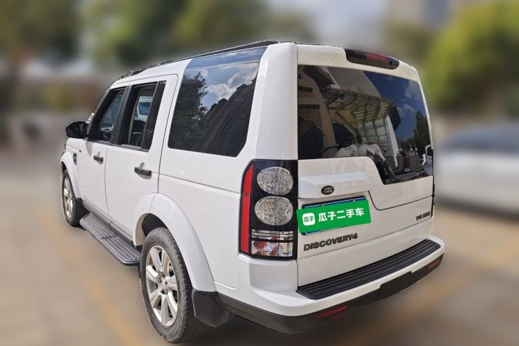 Used Land Rover Discovery 2014 3.0 SC V6 HSE Luxury Rear Left 45 Deg