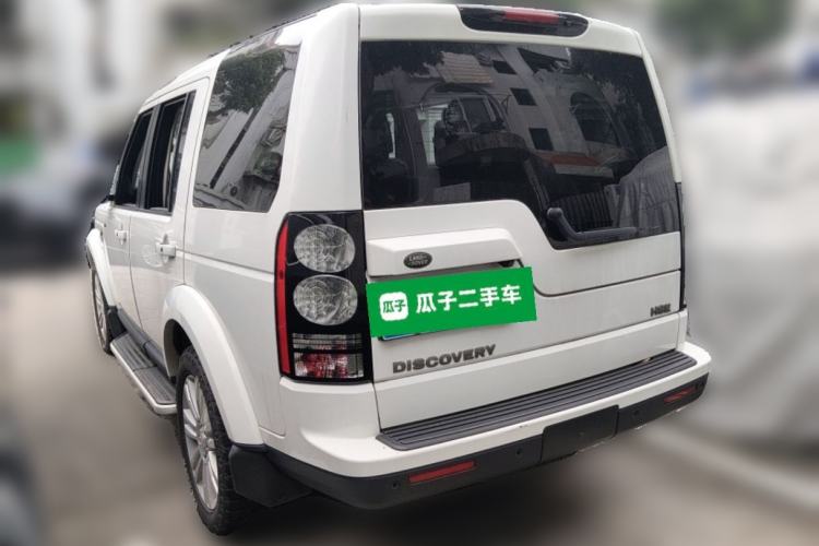 Used Land Rover Discovery 2014 3.0 SDV6 HSE Diesel Edition Rear Left 45 Deg