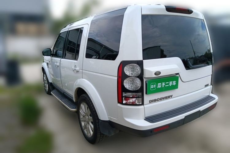 Used Land Rover Discovery 2014 3.0 SDV6 HSE Diesel Edition Rear Left 45 Deg