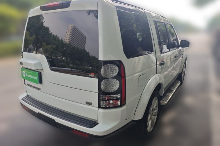 Used Land Rover Discovery 2014 3.0 SC V6 SE Rear Right 45 Deg