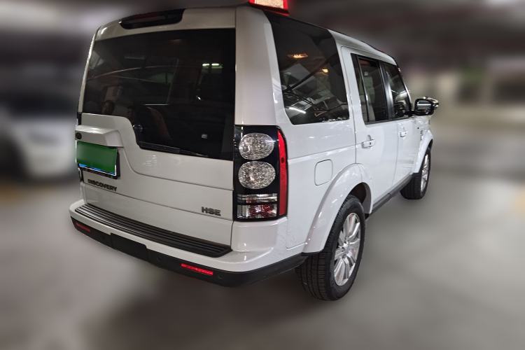 Used Land Rover Discovery 2014 3.0 SDV6 HSE Diesel Edition Rear Right 45 Deg